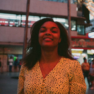 Meet your Posher, Olivia